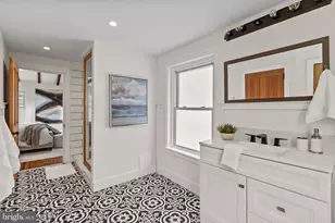 2010 Ionic St, Philadelphia, PA 19103 - Photo 20