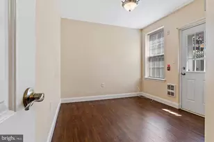 1819 Christian St, Philadelphia, PA 19146 - Photo 16
