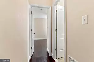 1819 Christian St, Philadelphia, PA 19146 - Photo 12