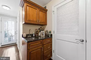 1819 Christian St, Philadelphia, PA 19146 - Photo 30