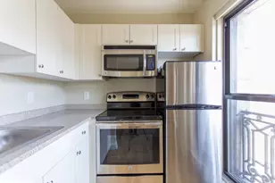 1114 Pine St, Philadelphia, PA 19107 - Photo 6