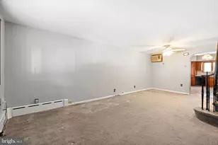 2523 S Camac St, Philadelphia, PA 19148 - Photo 2