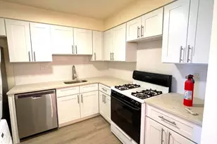 2710 Dothan Plaza, Philadelphia, PA 19153 - Photo 2