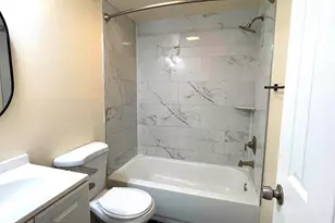 2710 Dothan Plaza, Philadelphia, PA 19153 - Photo 6
