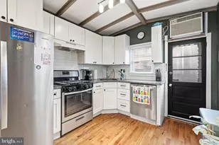 1806 S Sartain St, Philadelphia, PA 19148 - Photo 8
