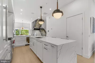 114 N Croskey Street, Philadelphia, PA 19103 - Photo 4
