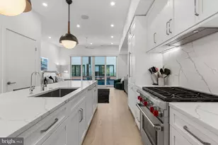 114 N Croskey St, Philadelphia, PA 19103 - Photo 6