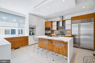 254 S 24th St, Philadelphia, PA 19103 - Photo 6