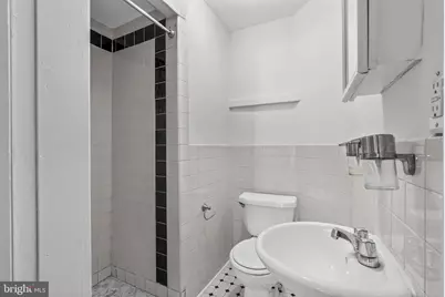 159 N 21st Street #1F, Philadelphia, PA 19103 - Photo 10