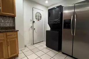 2216 S Norwood St, Philadelphia, PA 19145 - Photo 10