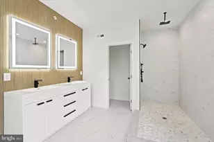 330 Carson St, Philadelphia, PA 19128 - Photo 22