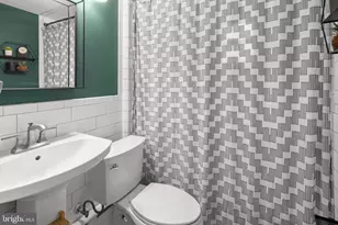 809 Moore St, Philadelphia, PA 19148 - Photo 16
