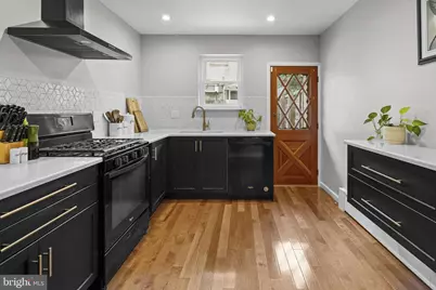 809 Moore Street, Philadelphia, PA 19148 - Photo 8