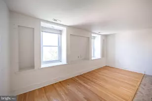 1728 Green St, Philadelphia, PA 19130 - Photo 2