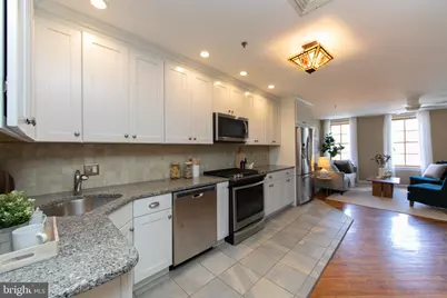 309 N 3rd Street #C, Philadelphia, PA 19106 - Photo 14