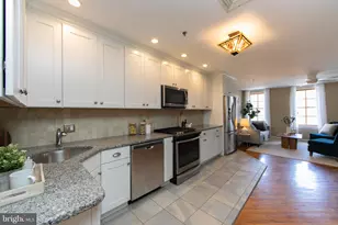309 N 3rd St, Philadelphia, PA 19106 - Photo 14