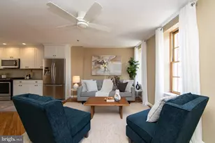 309 N 3rd St, Philadelphia, PA 19106 - Photo 8