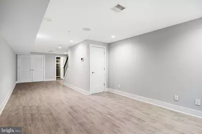 2057 Tasker Street, Philadelphia, PA 19145 - Photo 28
