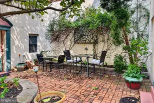1227 Shackamaxon St, Philadelphia, PA 19125 - Photo 4