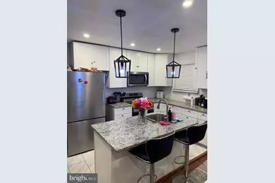 6407 Dicks Avenue, Philadelphia, PA 19142 - Photo 8