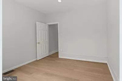 2423 N Myrtlewood Street, Philadelphia, PA 19132 - Photo 20