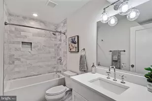 1910 Brown St, Philadelphia, PA 19130 - Photo 20