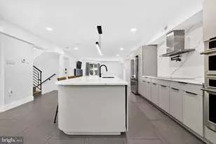 1001 W Allens Ln, Philadelphia, PA 19119 - Photo 8