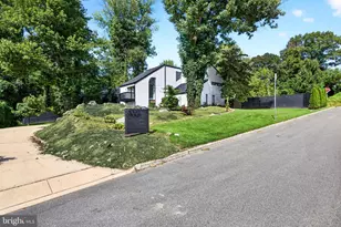 1001 W Allens Ln, Philadelphia, PA 19119 - Photo 2