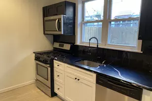 2025 S Bouvier St, Philadelphia, PA 19145 - Photo 8