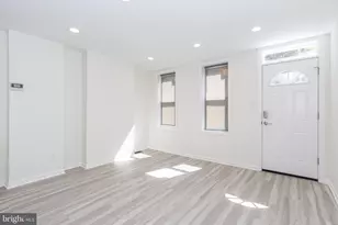 2711 Oakford St, Philadelphia, PA 19146 - Photo 2
