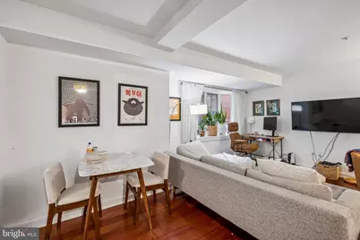 219 S 18th Street #517, Philadelphia, PA 19103 - Photo 2