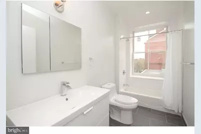 220 S 3rd Street #401, Philadelphia, PA 19106 - Photo 18