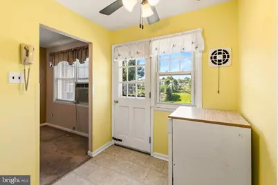527 Martin Street, Philadelphia, PA 19128 - Photo 10