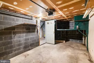 527 Martin St, Philadelphia, PA 19128 - Photo 22