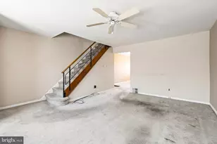 527 Martin St, Philadelphia, PA 19128 - Photo 4