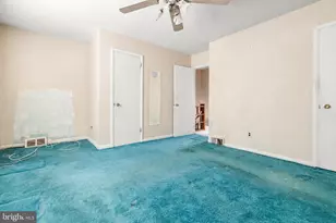 527 Martin St, Philadelphia, PA 19128 - Photo 14