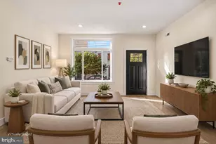 2455 Coral St, Philadelphia, PA 19125 - Photo 4