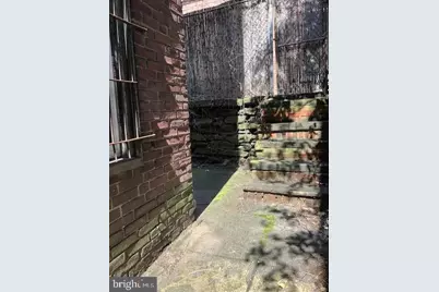 2033 Spruce Street #1, Philadelphia, PA 19103 - Photo 10