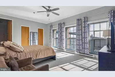 7 N Christopher Columbus Boulevard #246, Philadelphia, PA 19106 - Photo 14