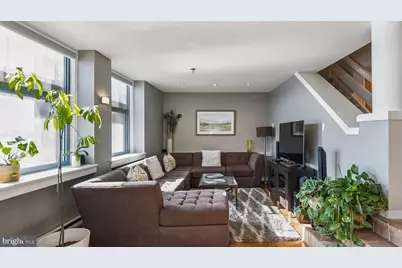 7 N Christopher Columbus Boulevard #246, Philadelphia, PA 19106 - Photo 6