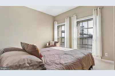 7 N Christopher Columbus Boulevard #246, Philadelphia, PA 19106 - Photo 22