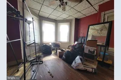269 W Wellens Avenue, Philadelphia, PA 19120 - Photo 2
