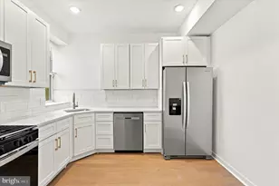 2821 Poplar St, Philadelphia, PA 19130 - Photo 6