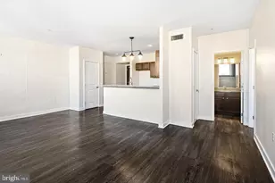 523 N Broad St, Philadelphia, PA 19123 - Photo 2