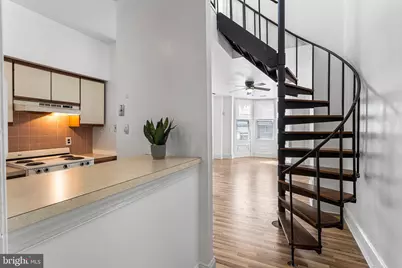 2826 Poplar Street #2R, Philadelphia, PA 19130 - Photo 4