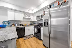 2606 Parrish St, Philadelphia, PA 19130 - Photo 4