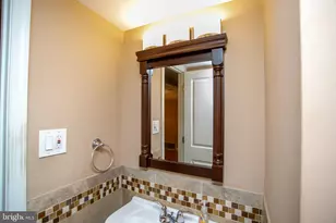 18106 Delaire Landing Rd, Philadelphia, PA 19114 - Photo 36