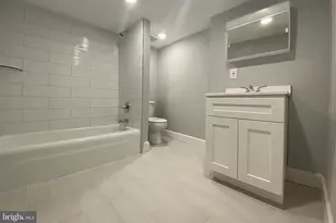 785 S 2nd St, Philadelphia, PA 19147 - Photo 6