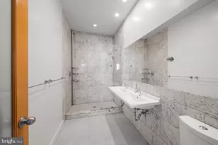 1116 Bodine St, Philadelphia, PA 19123 - Photo 32