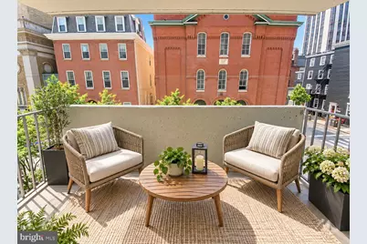 224 W Rittenhouse Square #214, Philadelphia, PA 19103 - Photo 2